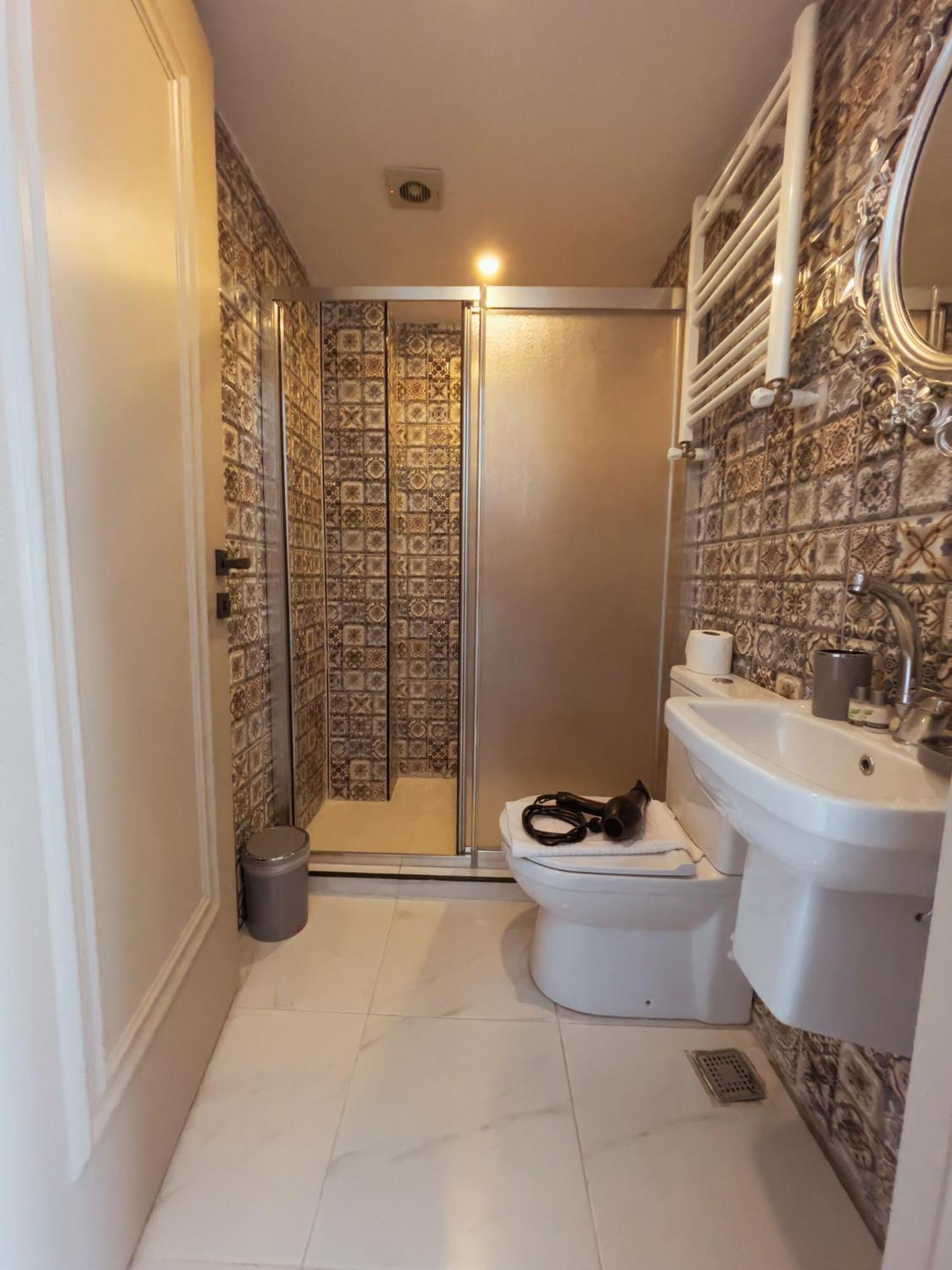 Lumina Boutique Hotel 5*